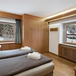 Cozy 2-bedrooms 3* Canazei