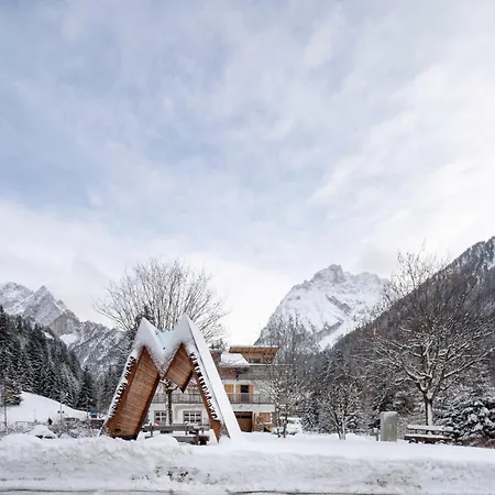 Cozy 2-bedrooms 3* Canazei
