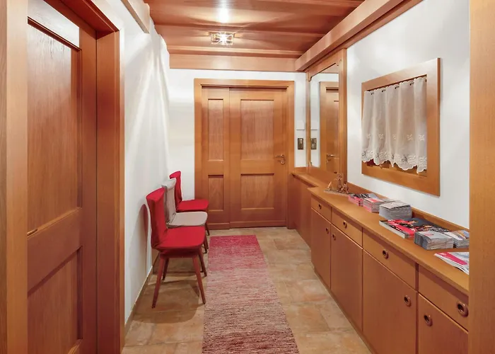 Cozy 2-bedrooms 3* Canazei